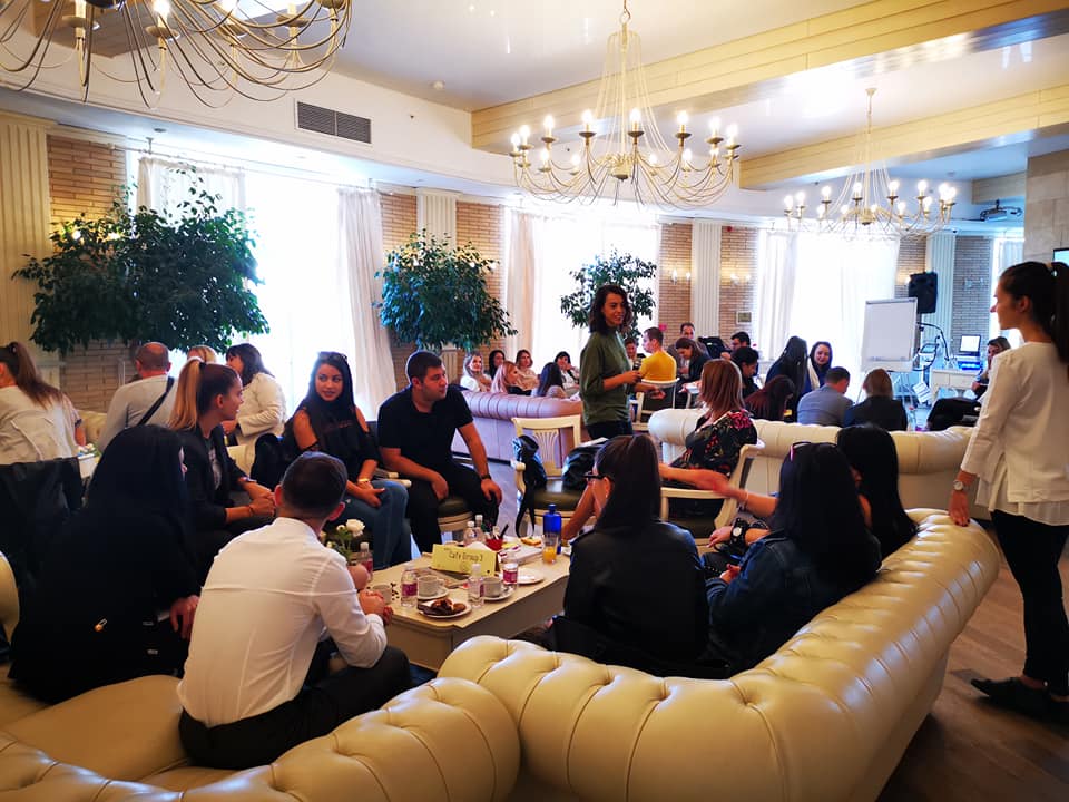 Business Club Aesthetic Manager